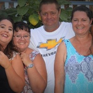 Meet your Posher, Connie